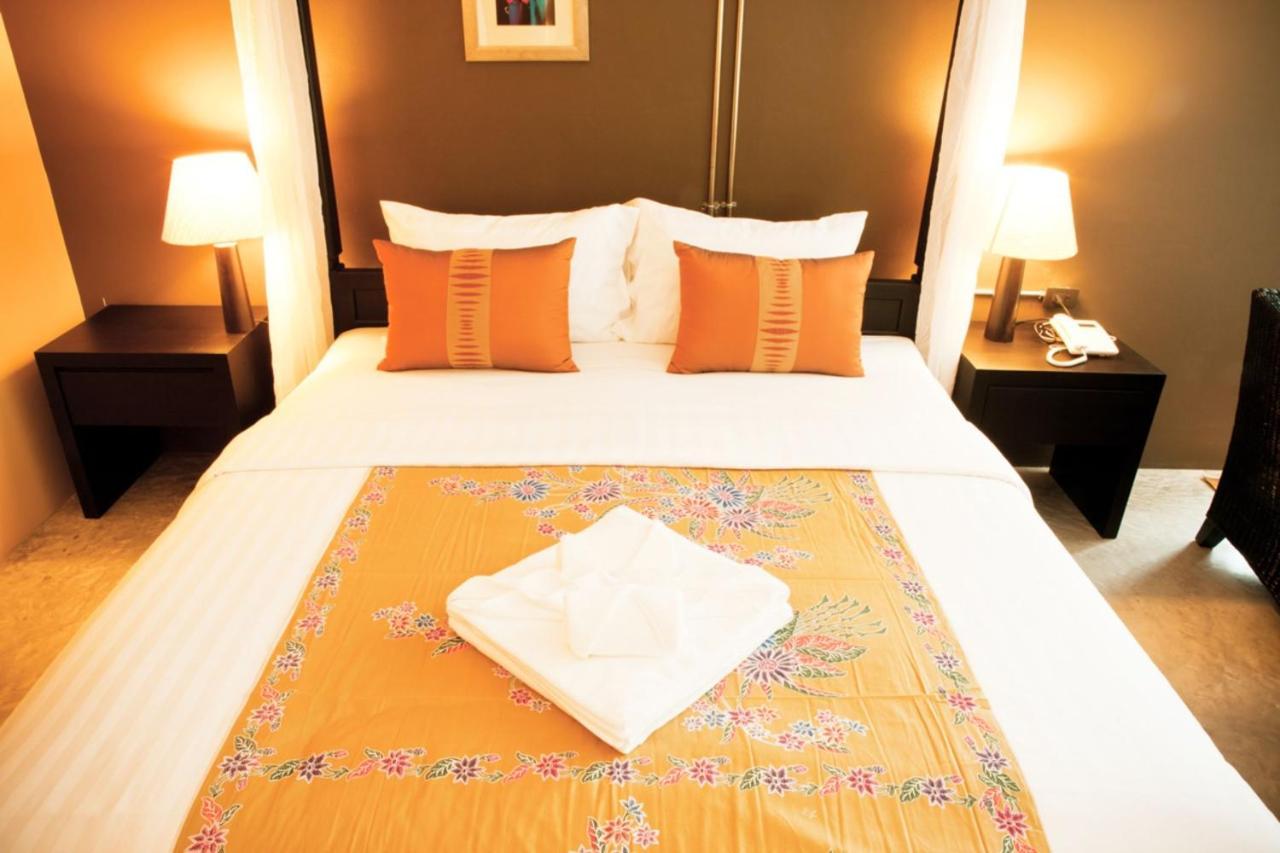 Hotel Baan Phuanda Phuket Exteriér fotografie