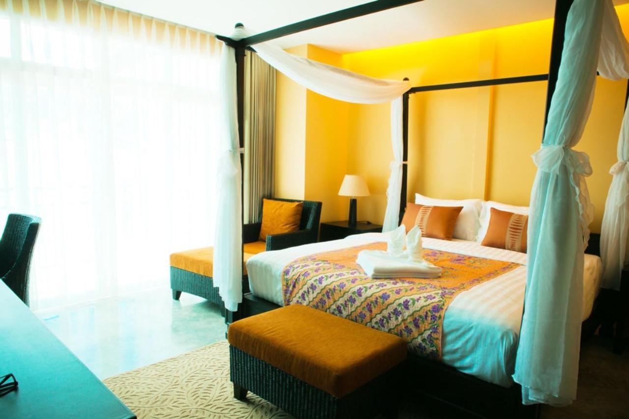 Hotel Baan Phuanda Phuket Exteriér fotografie