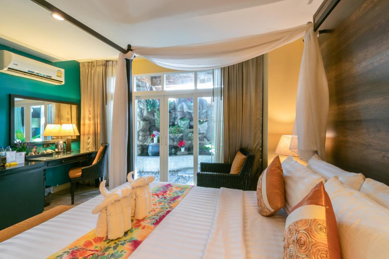 Hotel Baan Phuanda Phuket Exteriér fotografie